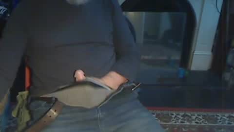 Snapshot of updownunder chatting on 12, 6, 2026 Freddie online show from 12, 6, 2026