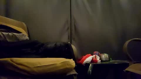 upnalone536432 online show from 16, 2, 2025