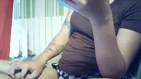 Snapshot of ur_cathyxx chatting on 4, 2, 2026 ur cathyxx online show from 4, 2, 2026