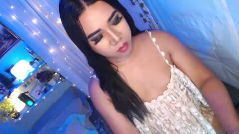 Snapshot of ur_hot_tommiexx chatting on 4, 5, 2026 jennie online show from 4, 5, 2026