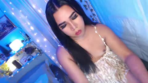Snapshot of ur_hot_tommiexx chatting on 10, 5, 2026 jennie online show from 10, 5, 2026