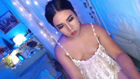 Snapshot of ur_hot_tommiexx chatting on 16, 5, 2026 jennie online show from 16, 5, 2026
