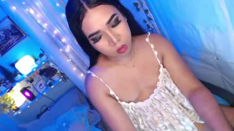 Snapshot of ur_hot_tommiexx chatting on 26, 5, 2026 jennie online show from 26, 5, 2026