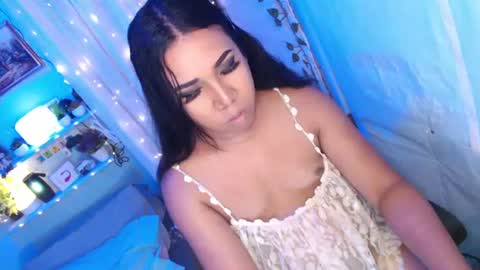 Snapshot of ur_hot_tommiexx chatting on 13, 6, 2026 jennie online show from 13, 6, 2026