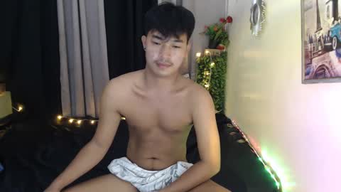 ur_hugechinito online show from 2, 3, 2025