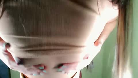 QUEENSY online show from 8, 2, 2025