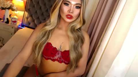 Snapshot of ur_sassygirl chatting on 19, 2, 2025 Kath online show from 19, 2, 2025