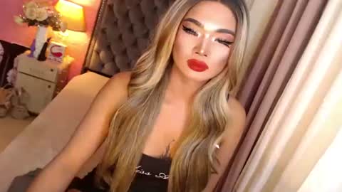 Snapshot of ur_sassygirl chatting on 24, 2, 2025 Kath online show from 24, 2, 2025