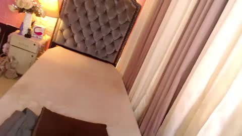 Snapshot of ur_sassygirl chatting on 25, 2, 2025 Kath online show from 25, 2, 2025