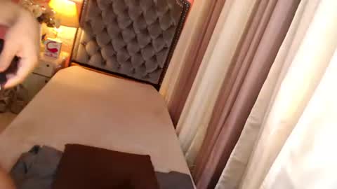 Snapshot of ur_sassygirl chatting on 26, 2, 2025 Kath online show from 26, 2, 2025