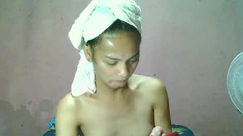 ur_sexybabe_ehra online show from 27, 4, 2026