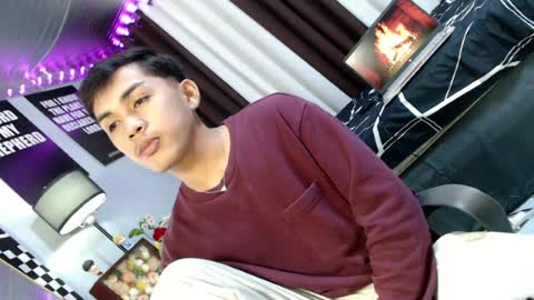 ur_shan21 online show from 4, 8, 2026