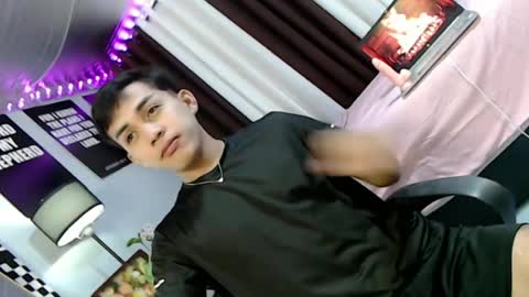 ur_shan21 online show from 6, 8, 2026