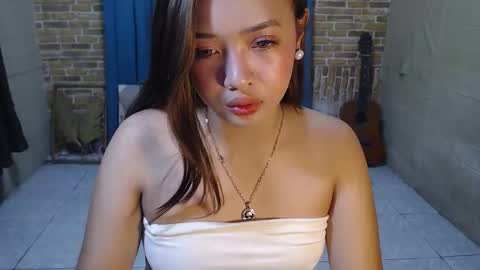 ur_truelyhot_dre online show from 23, 4, 2026