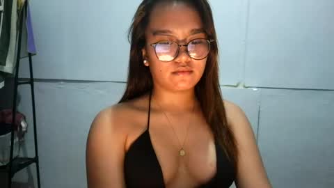 ur_wetwife online show from 30, 7, 2026
