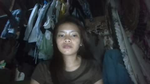 Snapshot of urasian_baby143 chatting on 28, 7, 2026 Muwaa online show from 28, 7, 2026