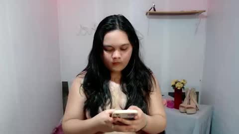 Snapshot of urasian_cassey chatting on 22, 10, 2025 urasian_cassey online show from 22, 10, 2025