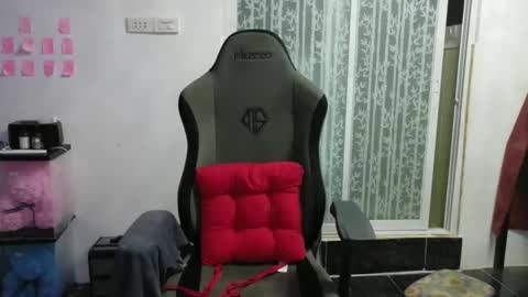 Snapshot of urasian_crisa chatting on 16, 10, 2025 urasian_crisa online show from 16, 10, 2025