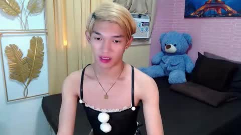 urasian_john20 online show from 4, 5, 2026
