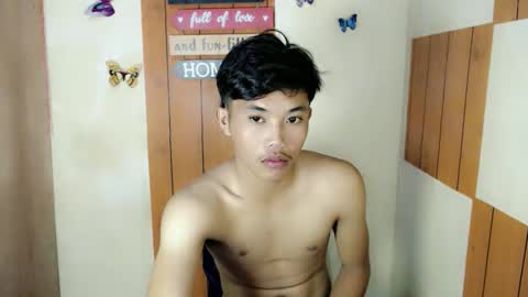 Snapshot of urasian_jomarie chatting on 12, 9, 2025 urasian_jomarie online show from 12, 9, 2025