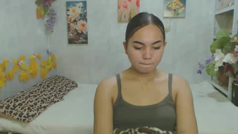 Snapshot of urasian_kat chatting on 5, 6, 2026 urasian_kat online show from 5, 6, 2026