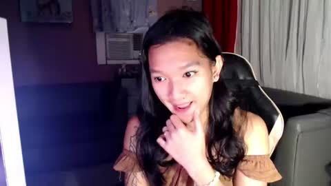 NEWRA  ALLISON online show from 4, 10, 2025