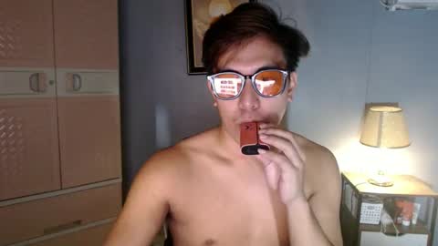 urasianwanker online show from 9, 11, 2025