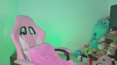 Danielle  online show from 8, 7, 2026