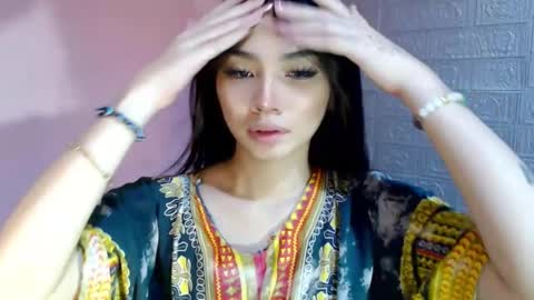 Clara online show from 24, 2, 2025