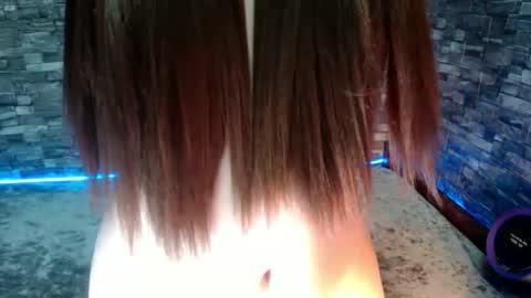 QUEEN ANGEL online show from 23, 1, 2025