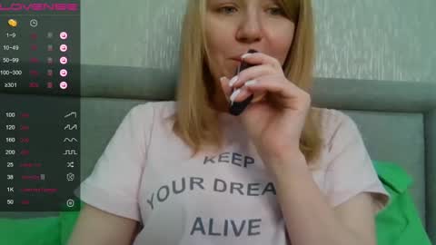 urbadkitty online show from 28, 12, 2024