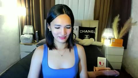 Snapshot of urblossom_princess chatting on 19, 10, 2025 urblossom_princess online show from 19, 10, 2025