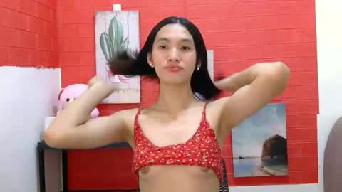 Snapshot of urblossom_princess chatting on 7, 2, 2026 urblossom_princess online show from 7, 2, 2026