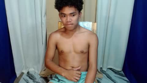 urboyvenz online show from 21, 4, 2026