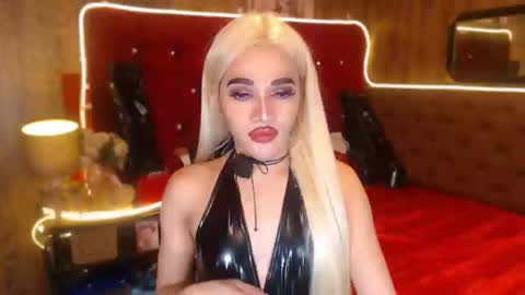 KENDALL online show from 15, 1, 2025