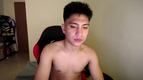 Snapshot of urcuteguy_jhonx chatting on 20, 5, 2026 Dannie online show from 20, 5, 2026