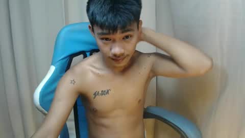 Snapshot of urcutejason chatting on 17, 12, 2025 jason online show from 17, 12, 2025