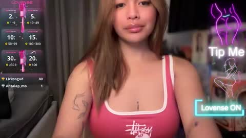 urdimplegurl online show from 31, 5, 2026