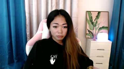 ayumi reacher online show from 11, 2, 2025