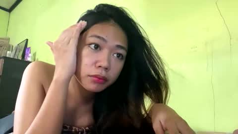Snapshot of urfantacyjamaica chatting on 19, 5, 2026 ayumi reacher online show from 19, 5, 2026