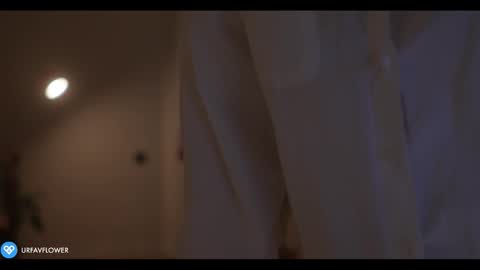 Snapshot of urfavflwers chatting on 29, 11, 2025 Aleksandra online show from 29, 11, 2025