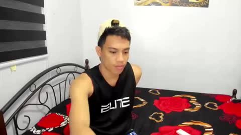 urfucker_vinz online show from 20, 3, 2026