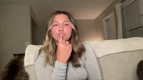 urgirlgracie966 online show from 19, 7, 2026