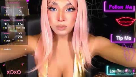 Snapshot of urgoddess_bella chatting on 27, 10, 2025 My bella 3 online show from 27, 10, 2025