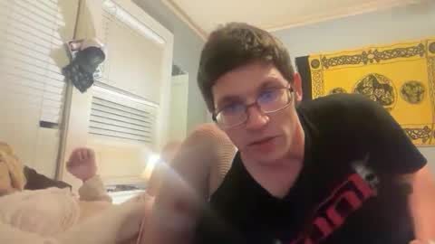 urgrlkandalee online show from 5, 4, 2026