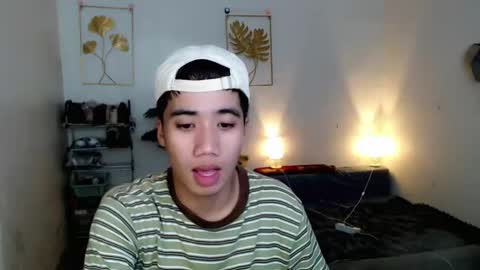 Snapshot of urguy_habibi chatting on 23, 12, 2025 Bib online show from 23, 12, 2025