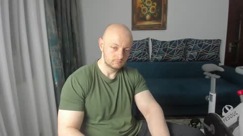 Snapshot of urgymcrush chatting on 5, 2, 2025 UrGymCrush online show from 5, 2, 2025