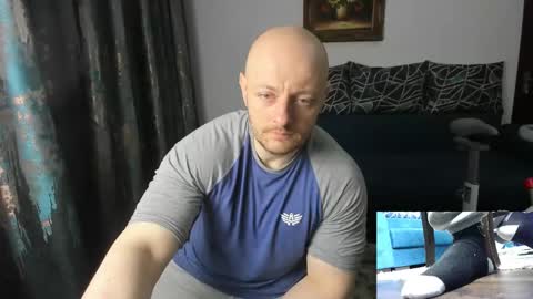 Snapshot of urgymcrush chatting on 6, 3, 2025 UrGymCrush online show from 6, 3, 2025