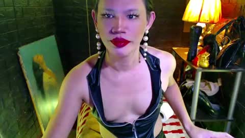 Snapshot of urhardcockqueenxxx chatting on 6, 7, 2026 queen norelle online show from 6, 7, 2026