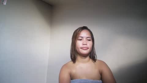 Snapshot of urhot_celestexx chatting on 5, 12, 2025 Celestine online show from 5, 12, 2025